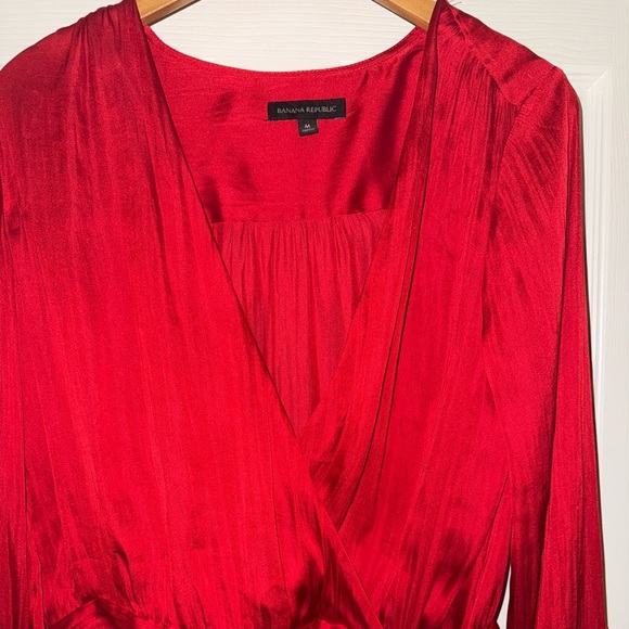 Banana Republic Red Silk Blouse Size M - Picture 5 of 6